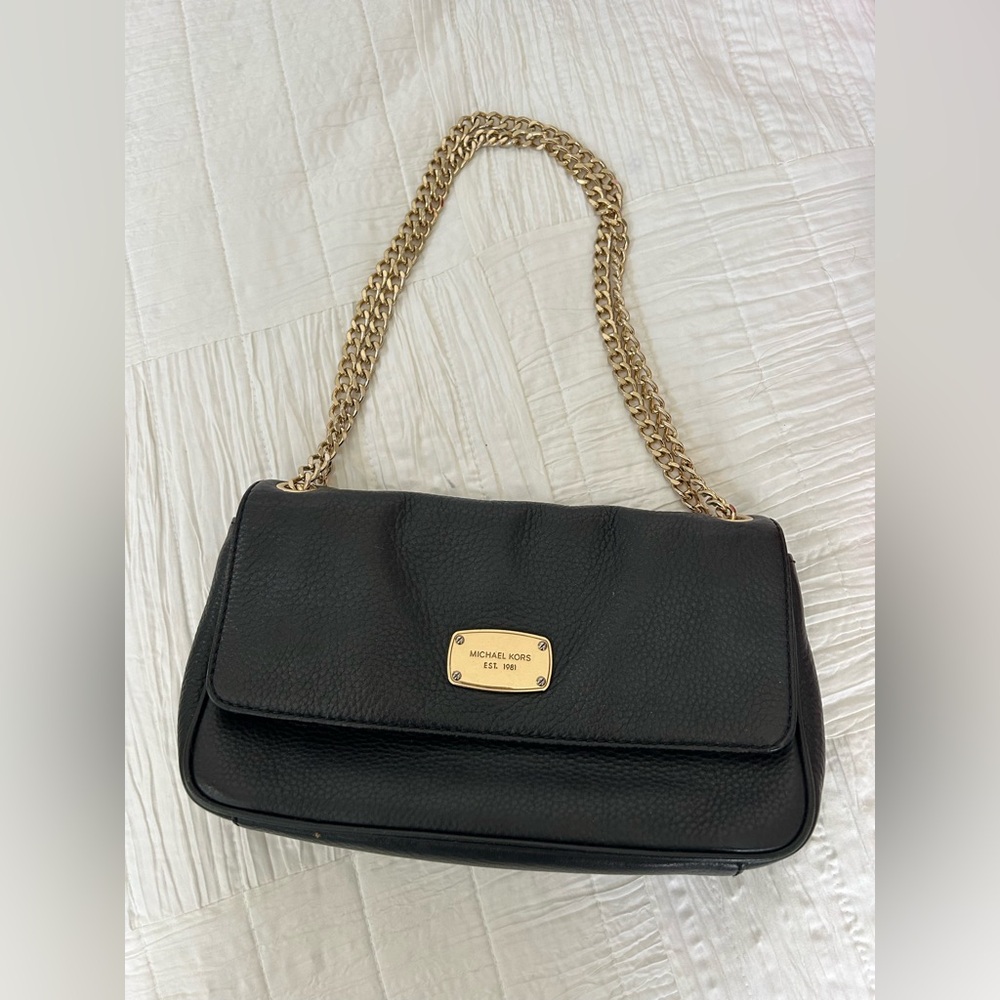 Michael Kors Jet Set Shoulder Bag